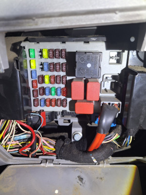 actual fuse box