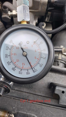 Pug 308 Cyl 1 Compression (from Gearbox  end).jpg