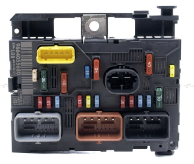 C4 Pic engine Fuse box.png