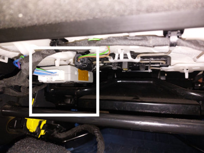 rear view from 2nd row - under seat