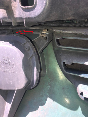 Skull's - Damaged Bracket