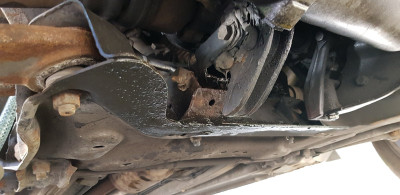 Apart from the bodged bottom mounting (done previous to my purchase of the car) what is going on with that extensive oil leak