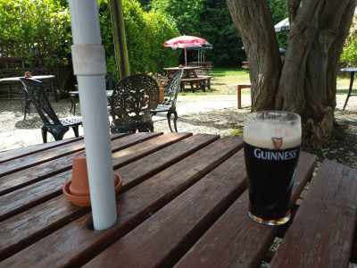 A cold Guinness 0 went down very well for lunch!