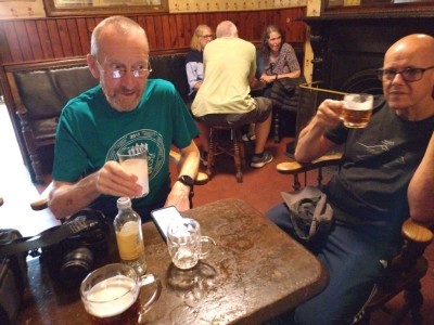 Gary and Jim enjoying some lunchtime refreshment!