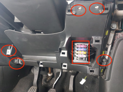 remove 5 x 15 Torx & disconnect 4 electrical clips.jpeg