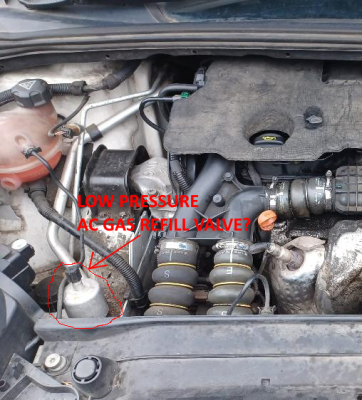 cITROEN c4 b71 AC gas refill valve location question.png