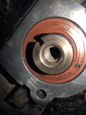 Skull's - Camshaft slot for lug