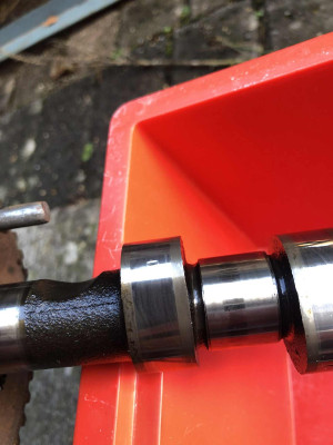 HDi CAMSHAFT CHINK.jpg (187.41 KiB) Viewed 506 times Skull's - Camshaft damage