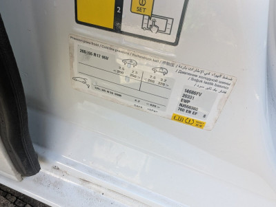 Tyre sticker EF.jpg