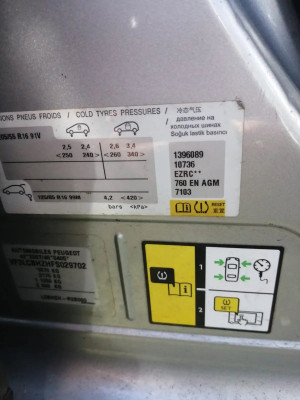 Tyre sticker AGM.jpg
