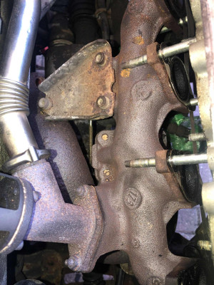 Skull's - Inlet off with Exhaust still in position