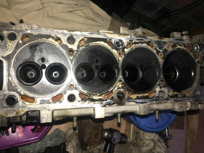 Skull's - HDi head with valves removed