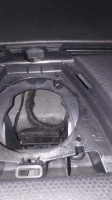 central speaker compartment.jpeg