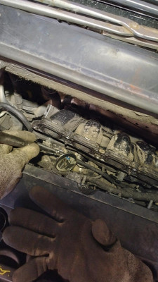 Looking injector