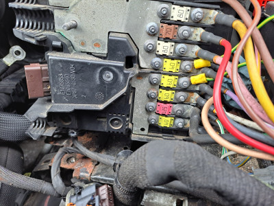 Jumper wires . . Connected when can't start!