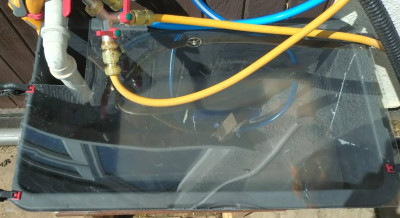 The lid in place
