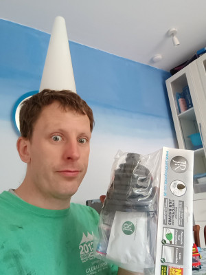 Dunce's hat?