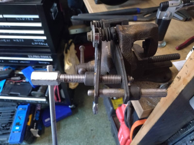 The setup to force the pin out