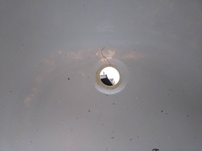 The thinning bath with the crack highlighted by me.