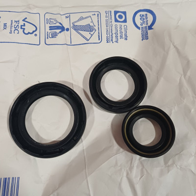 Nice new seals